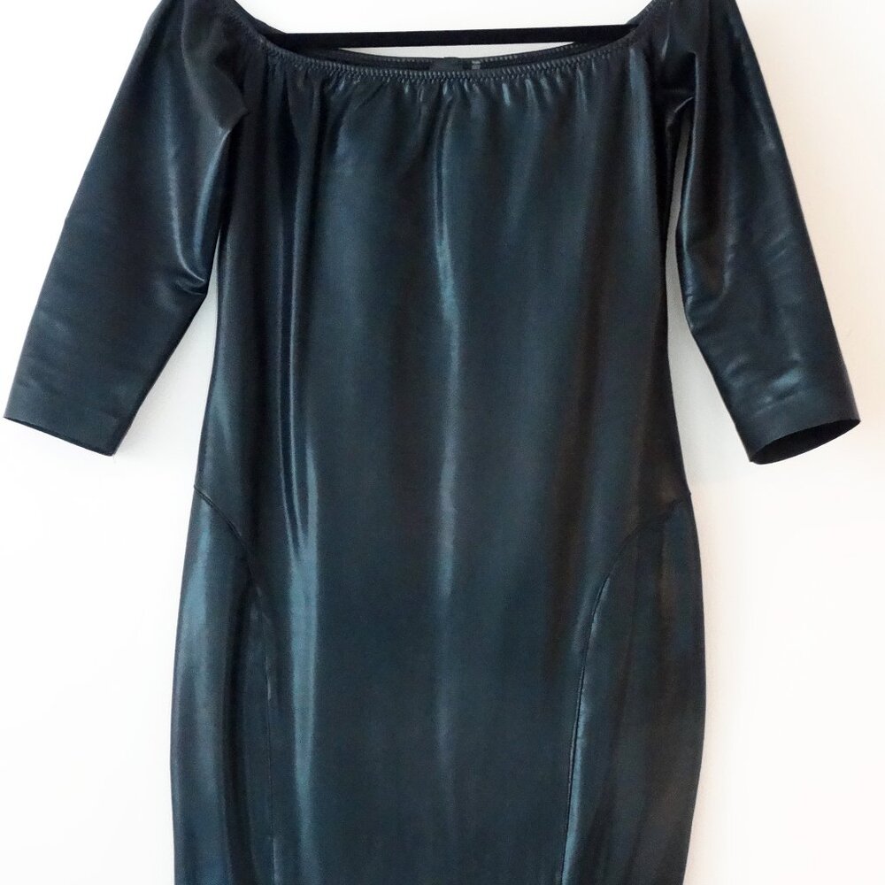 Norma Kamali  (evening gown) mermaid bottom..